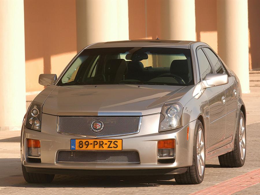  Cadillac CTS-V 2004 года  (фото 92 из 104)